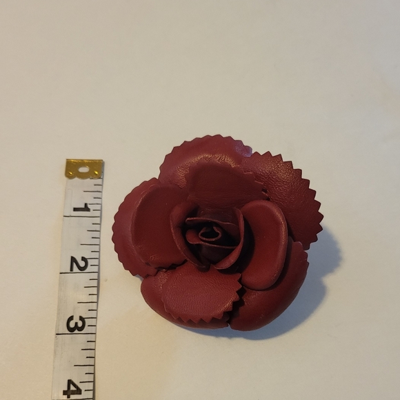 Authentic CHANEL Leather Camellia Corsage Brooch - Picture 7 of 9